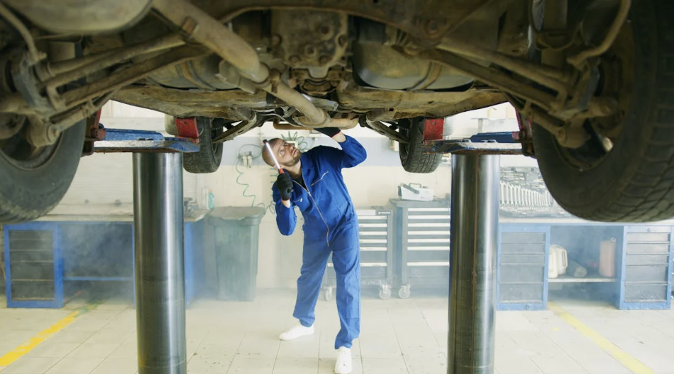 Signs Your Car Needs a Service (Even If the Warning Light Hasn’t Come On)
